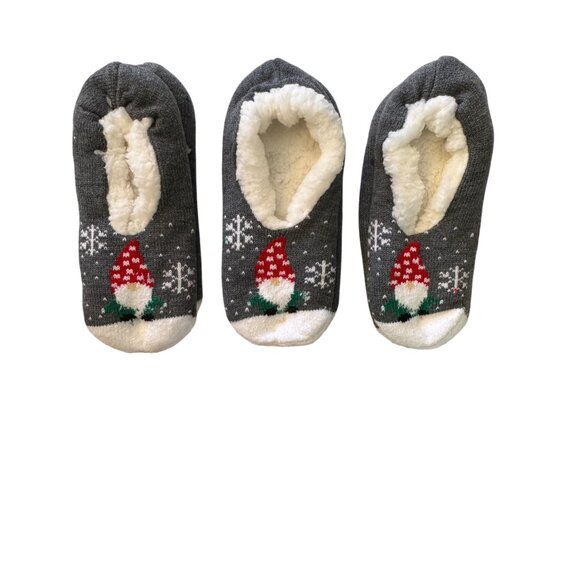 2/$30 NWT Northeast Outfitter 3 Pairs  Women's 5-10 Cozy Slippers Gripper Dots - Picture 1 of 5